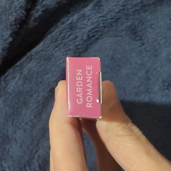 Red Aspen Lip Pencil - Picture 2 of 2